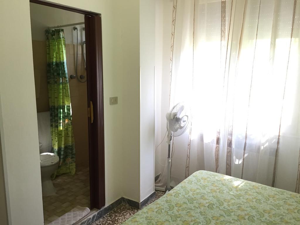 Hotel Toledo Rimini Rum bild
