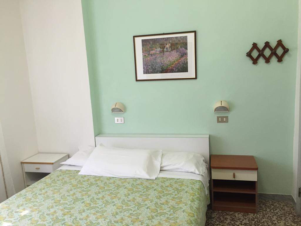 Hotel Toledo Rimini Rum bild