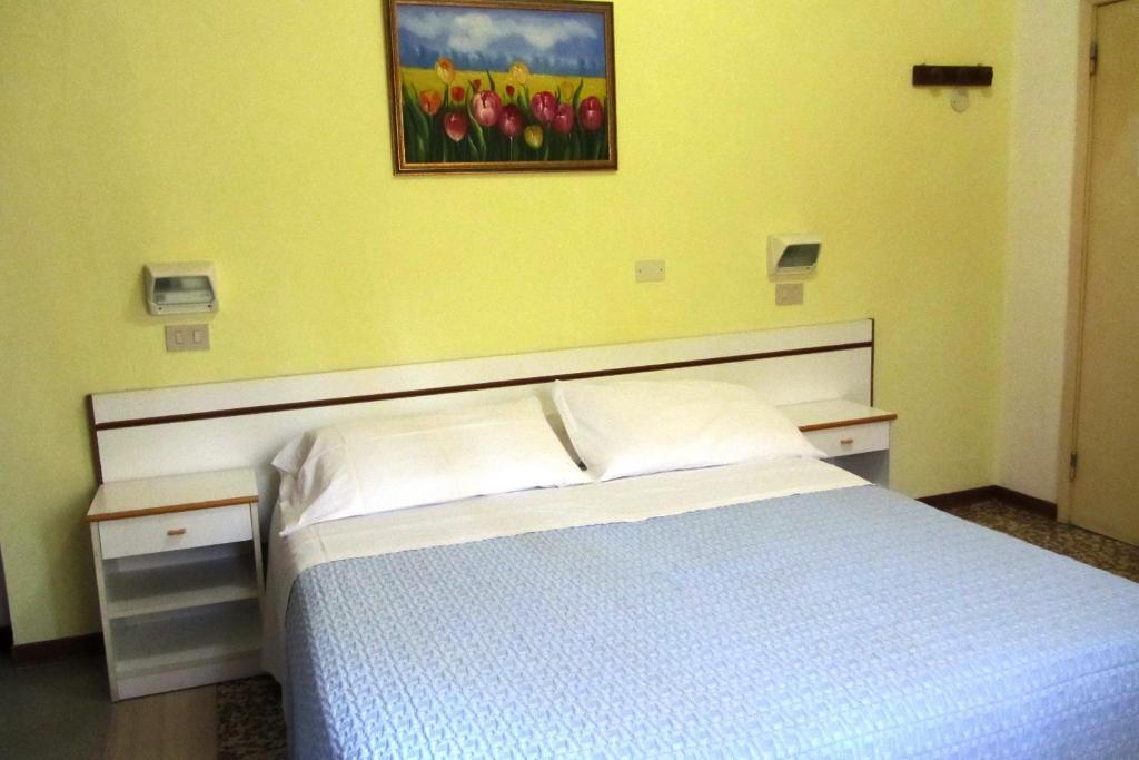 Hotel Toledo Rimini Rum bild